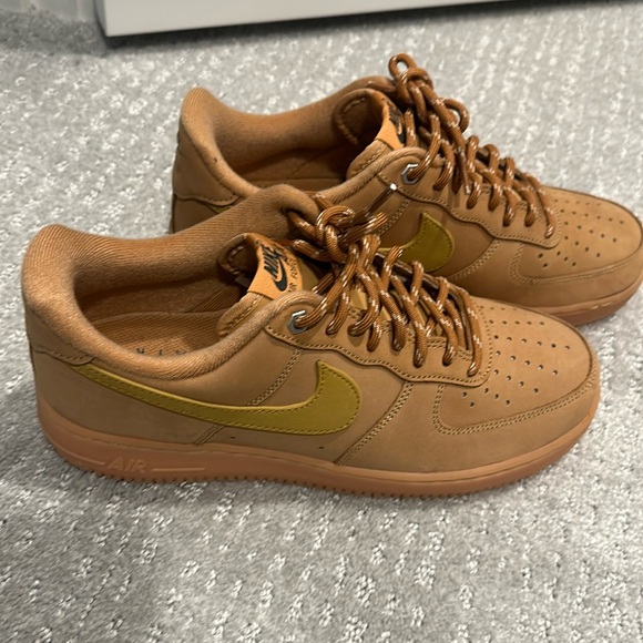 wheat color nikes